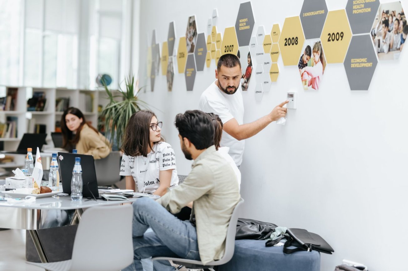 Buissup Hackathon in Lori region